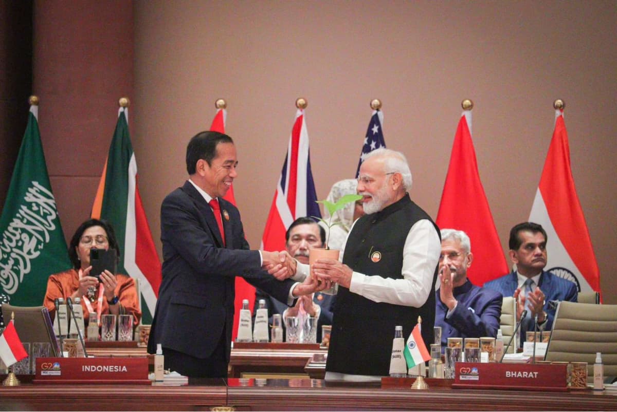 Government Ceremonies & Summits